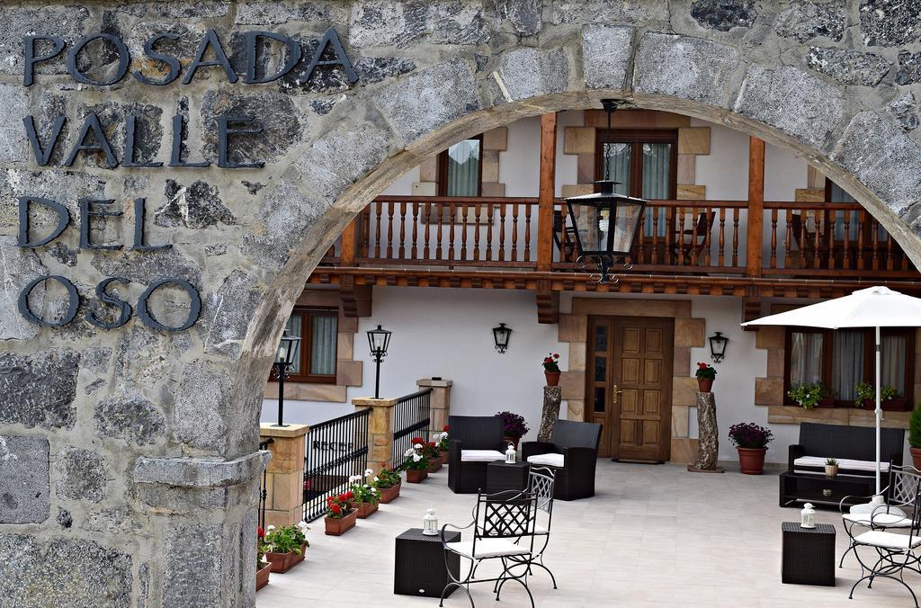 Posada Valle Del Oso Lerones Exterior photo